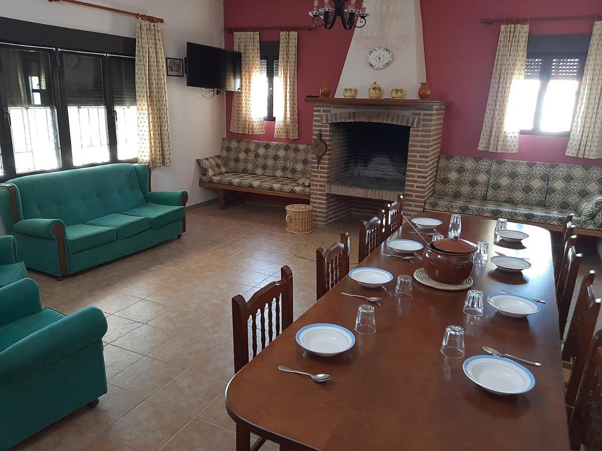 Casa Rural La Cerca Madridejos Exteriör bild