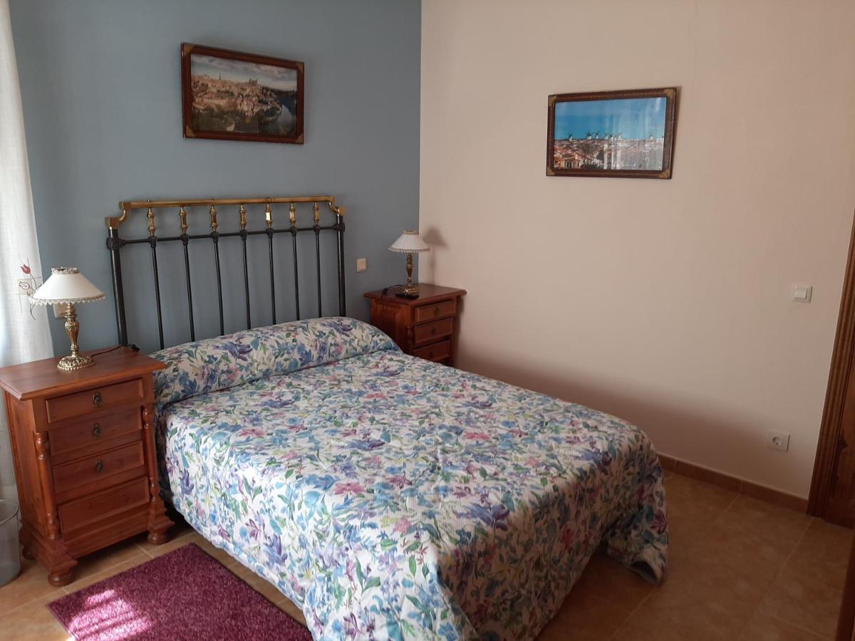 Casa Rural La Cerca Madridejos Exteriör bild
