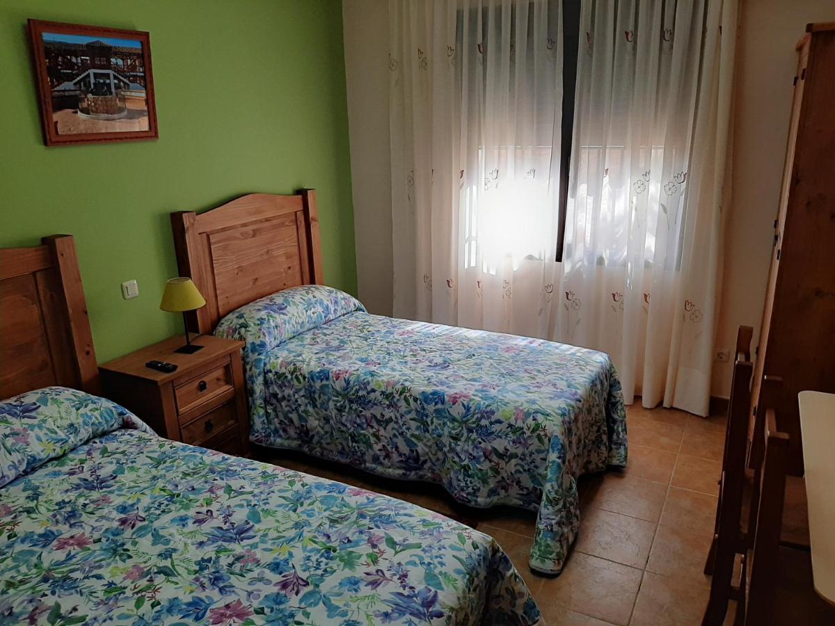 Casa Rural La Cerca Madridejos Exteriör bild