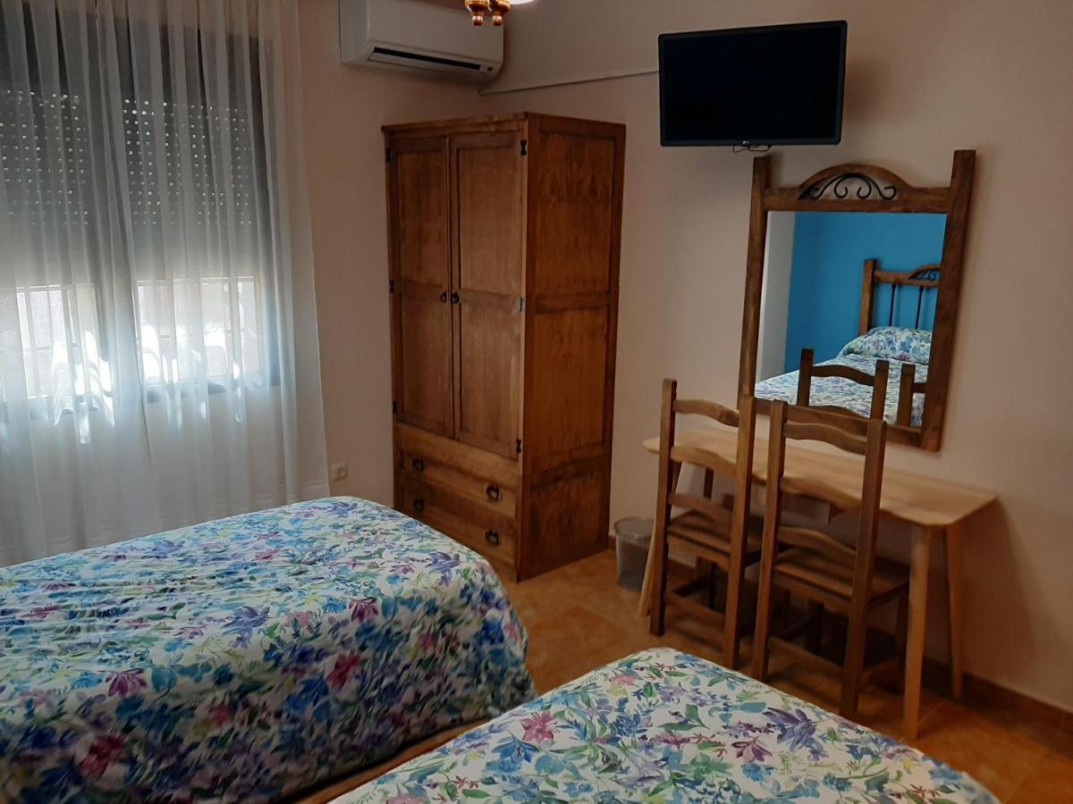 Casa Rural La Cerca Madridejos Exteriör bild